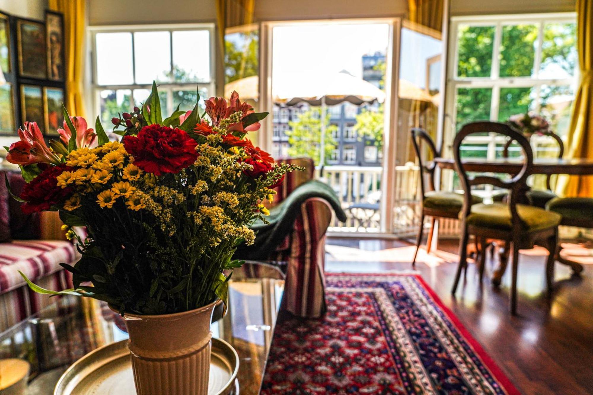 The Balcony At Prinsen Canal Bed & Breakfast Amsterdam